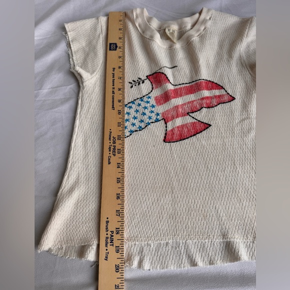 We the Free American Flag Dove Red White Blue Waffle Knit Short Sleeve Small - Picture 8 of 9
